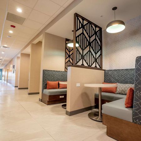 Hampton Inn By Hilton Huntley Chicago Exterior foto